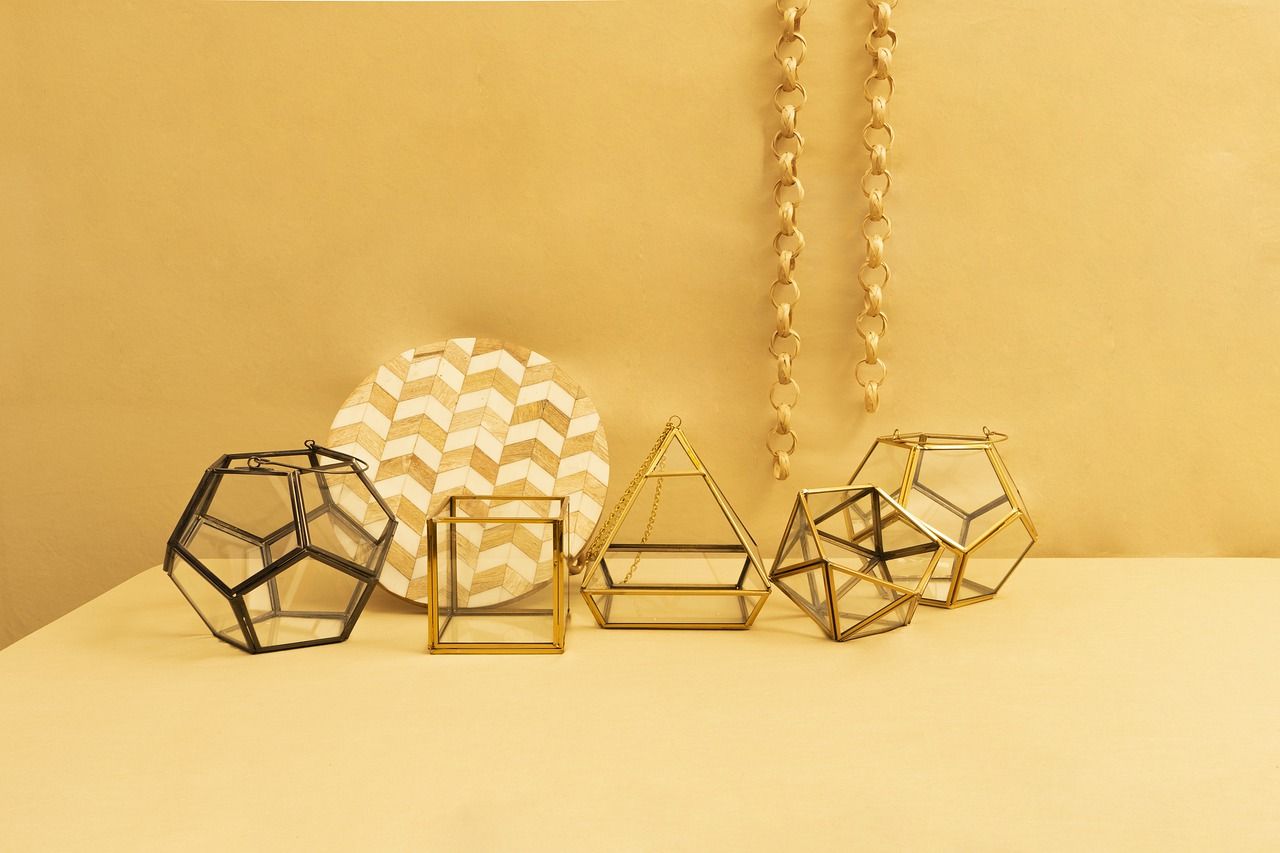  印尼展臺設計搭建公司以可持續(xù)發(fā)展為核心理念，致力于在展覽行業(yè)中探索和實踐環(huán)保、節(jié)能、社會責任等方面的創(chuàng)新。以下是該公司在印尼展臺設計搭建中的可持續(xù)發(fā)展實踐和探索。

