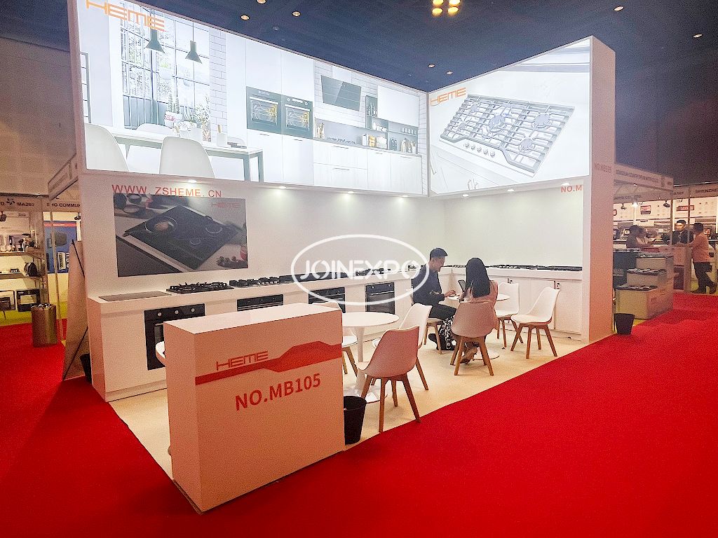 迪拜家居行業(yè)展臺設(shè)計(jì)搭建-和美電器優(yōu)雅亮相迪拜家居展