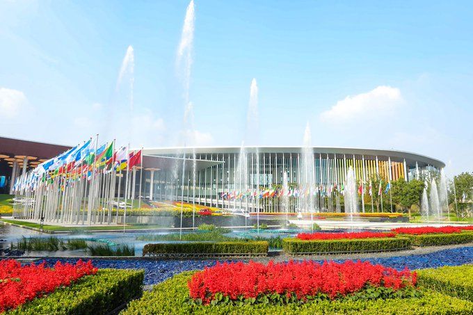 創(chuàng)造品牌獨特印象的上海進博會展會設(shè)計技巧