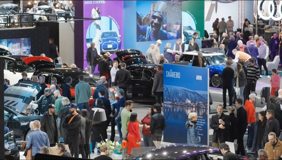 上海搭建展臺(tái)如何通過(guò)開(kāi)面設(shè)計(jì)提升展會(huì)效果