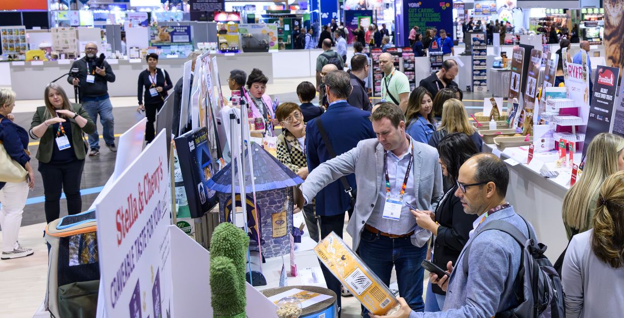 德國杜塞爾夫展臺設(shè)計搭建在材料創(chuàng)新應(yīng)用方面主要體現(xiàn)在哪些方面？