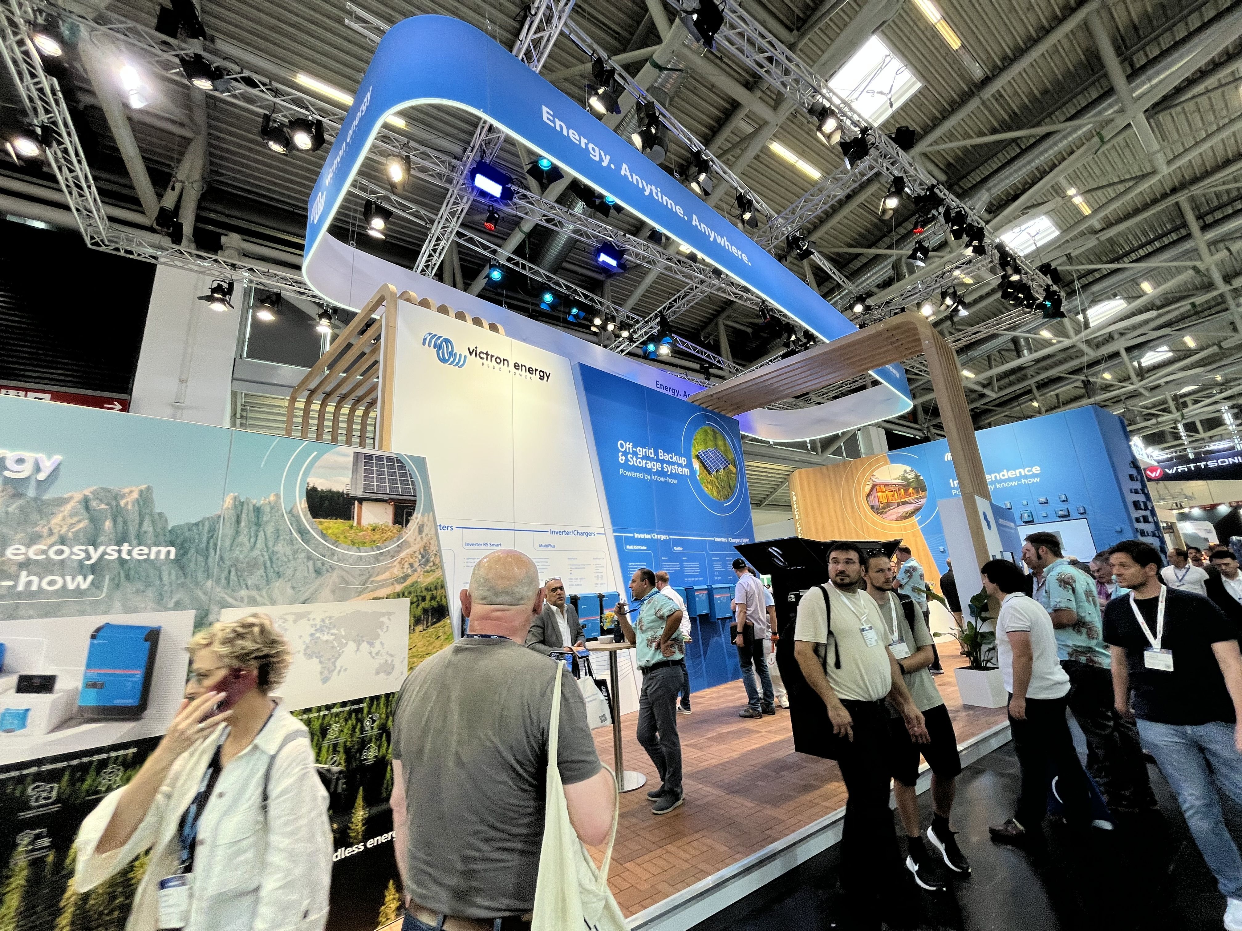 日本展廳設(shè)計