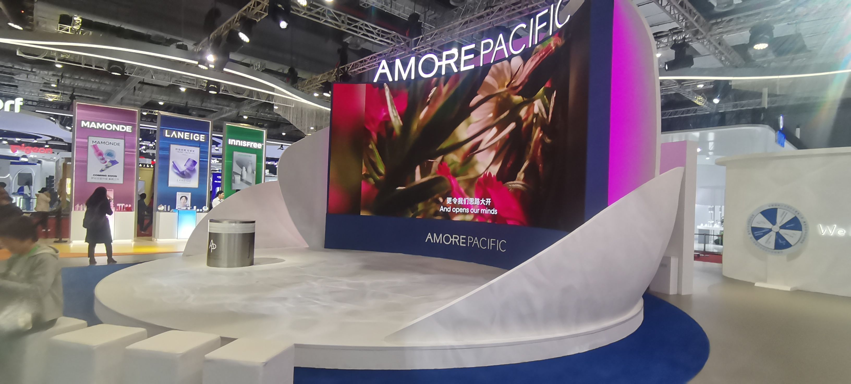 海外展臺(tái)設(shè)計(jì)搭建公司