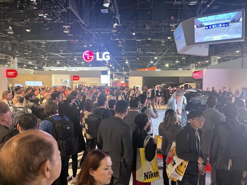 波黑展臺(tái)設(shè)計(jì)搭建公司