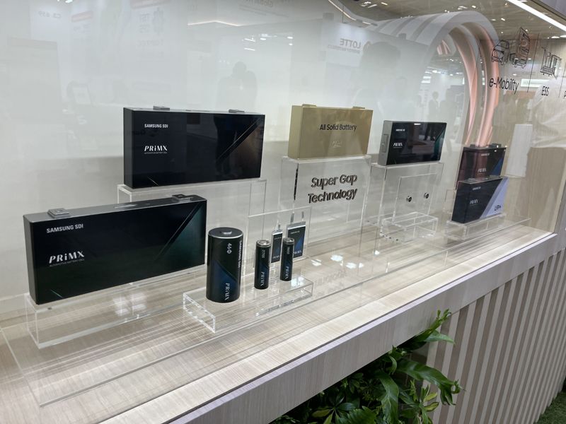 美國紐約展臺設(shè)計